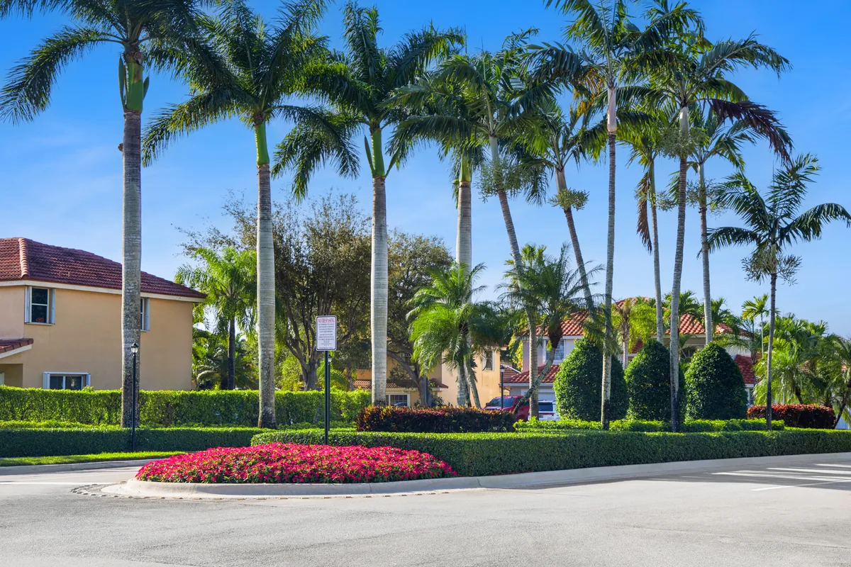 A master-planned community maintained by Everglades Environmental Care