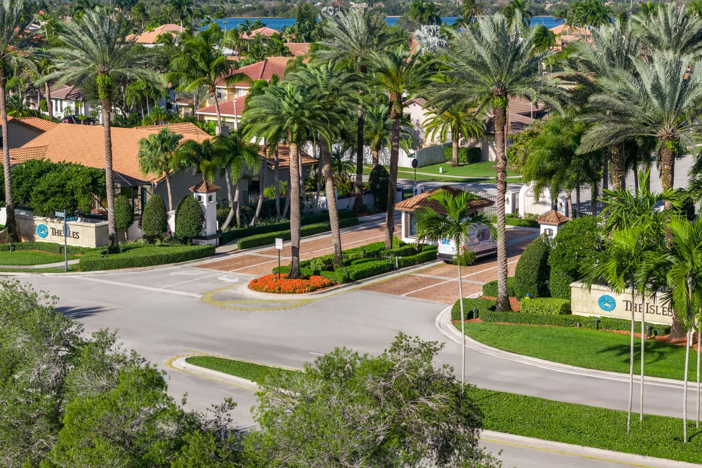 Lakeside community, aerial, maintained by Everglades Environmental Care